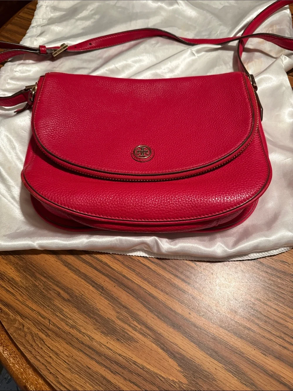 Tory Burch Robinson Messenger